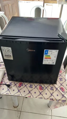 Frigobar seminovo 45L