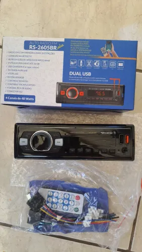 Radio RS2605BR som automotivo