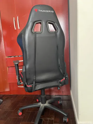 Cadeira gamer THUNDERX3
