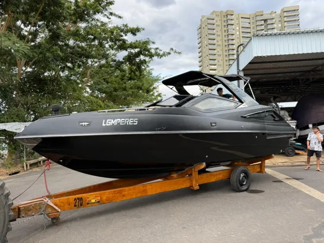 LANCHA NHD 270 - OPEN DECK