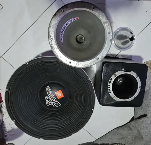 Auto falante 18 Vulcano 3.8 drive jarrão seleniun drive jbl D405