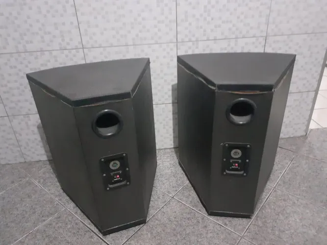 KIT 2 CAIXAS DE SOM