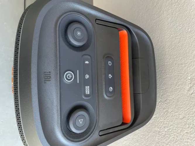 JBL partybox club 120