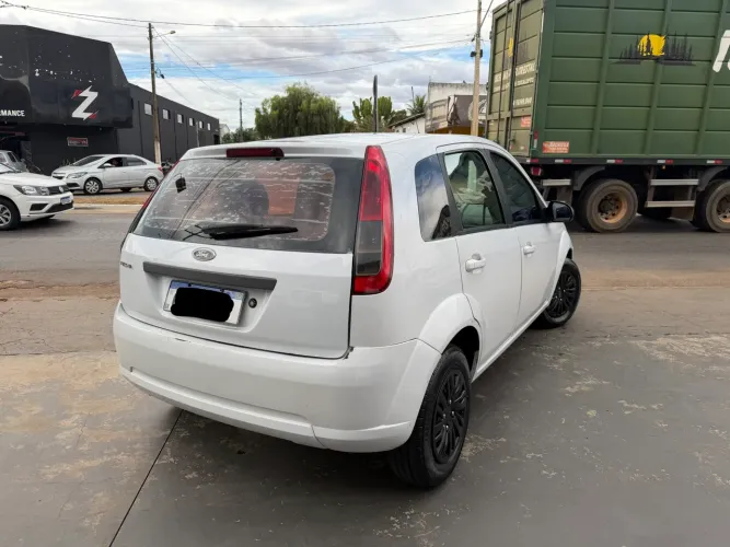 Ford Fiesta 1.0 8V Flex/class 1.0 8V Flex 5P 2014