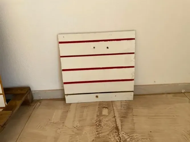 **Painel Canaletado MDF 55x55cm | Painel Expositor de Parede | MDF | Loja, Comércio, Vi