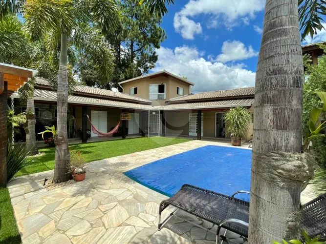 Casa com 8 quartos à venda em Jardim estância brasil - SP