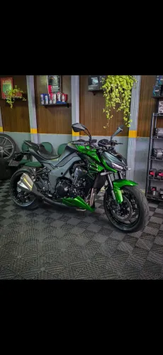 Z1000
