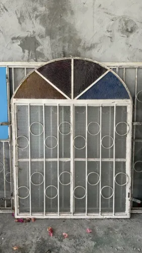Janela de ferro