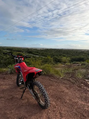 CRF 250F 2024 TODA ORIGINAL 
