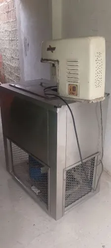Máquina de picolé e soverte
