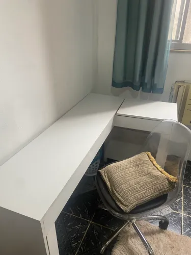 Penteadeira em L com espelho + cadeira giratória | Excelente para home office ou maquiagem