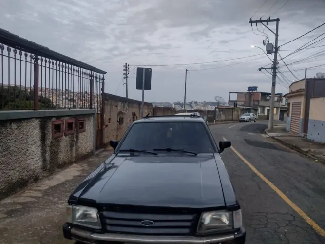 Ford Pampa GL 1.6/ 1.8 1992