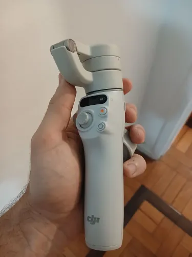 DJI Osmo Mobile 6
