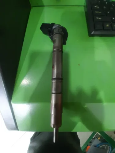 Bico injetor Kia Bongo/ HR 2500 (remanufarurado com carcaça). 