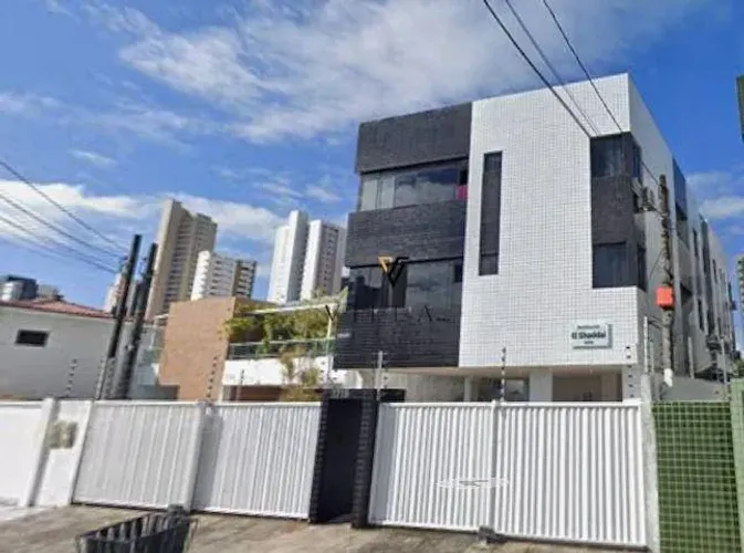 Amplo Apartamento em Manaíra com 106m², Varanda e 2 Vagas  A Poucos Minutos da Praia!