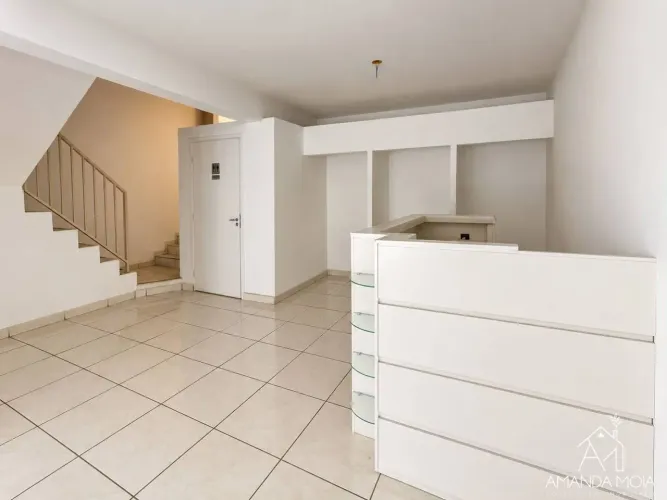 Ponto para alugar, 100 m² por R$ 4.500/mês - Centro - Bragança Paulista/SP