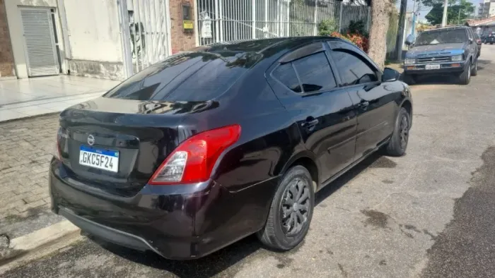 Nissan Versa 1.0 12V Flexstart 4P Mec. 2017