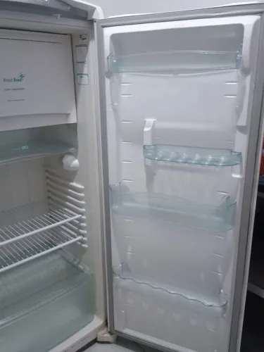 Geladeira cônsul
