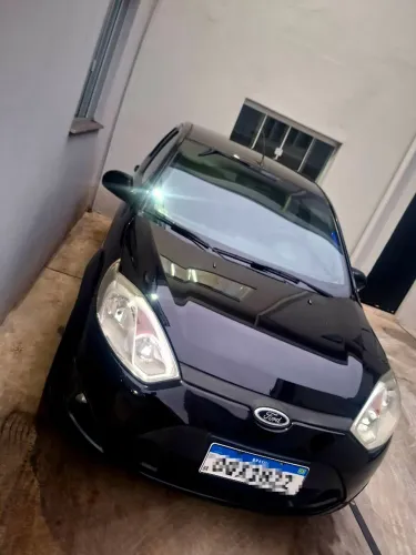 Ford Fiesta SE 1.6 8V Flex 5P 2014