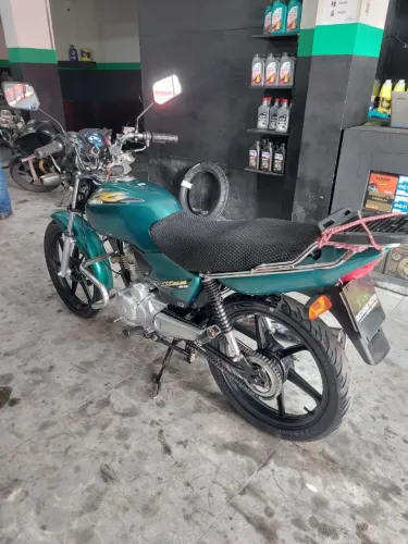 VENDO MOTO