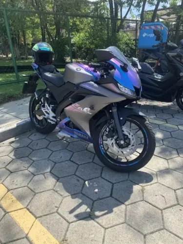 r15 Yamaha Camaleão