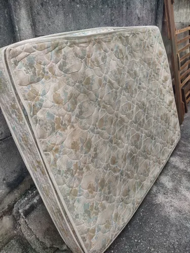 Vendo Colchão Casal Tenho Loja de Móveis e Eletrodomésticos venha conferir tenho tudo pra 