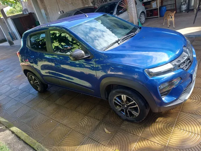 Renault Kwid Intense 1.0 Flex 12V 5P Mec. 2023