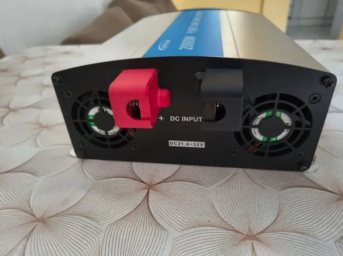 Inversor Epever 2000W saída 127v