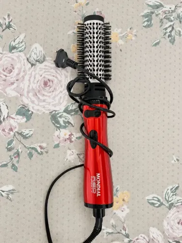 Escova de cabelo rotatória 