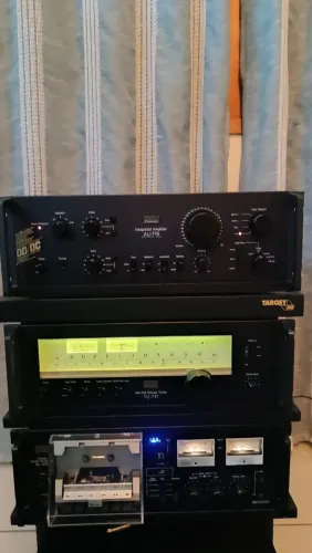 Conjunto  Sansui AU719 tuner TU717 e tape deck SC3110