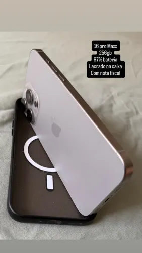 ? Apple iPhone 16 Pro Max