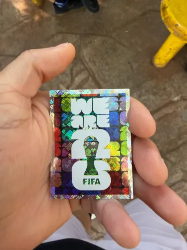 Vendo legend do Mbappe 2022 e essas 2 brilhantes de 2026
