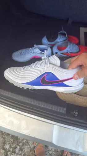 Chuteira Society Nike Maestro
