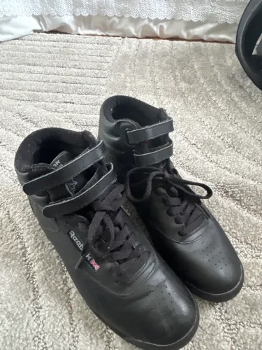 Reebok Freestyle Hi High Top feminino