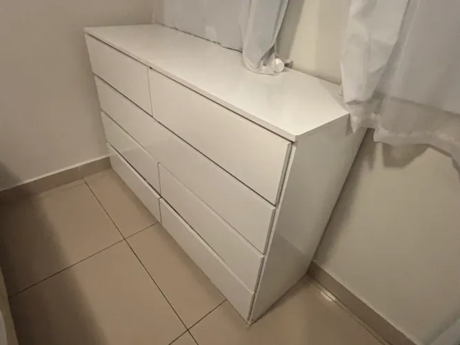 Cômoda 8 gavetas