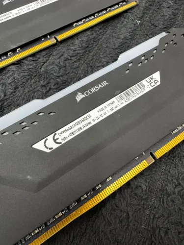 Memória ram Ddr4 64gb Corsair vengeance pro RGB 3600mhz