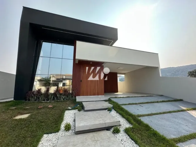 Casa com 3 Dormitórios com 1 Suite e Closet - imv