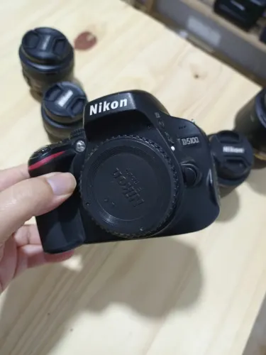 Câmera Nikon D5100 KIT Com 4 Lentes