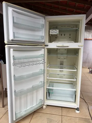 GELADEIRA CÔNSUL