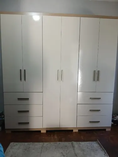 GUARDA ROUPA DE CASAL