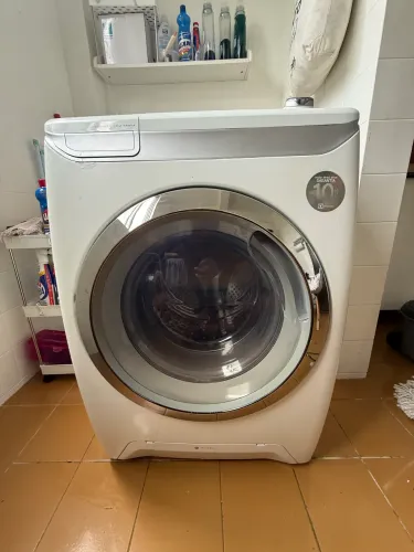 Máquina Lava e Seca Electrolux 9kg