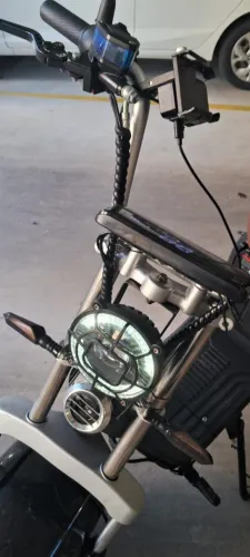 Scooter Elétrica - Oportunidade com poucos dias de comprada e menos de 250km rodado.