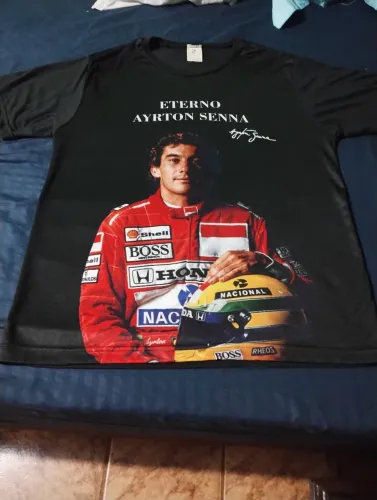 Camiseta Airton Senna semi nova .tecido bom nunca desbota tamanho G
