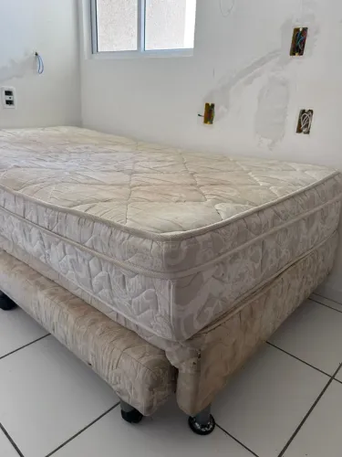 Cama SOLTEIRÃO com auxiliar 
