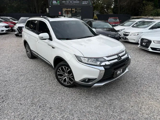Mitsubishi Outlander 2.0 16V 160cv Aut. 2016