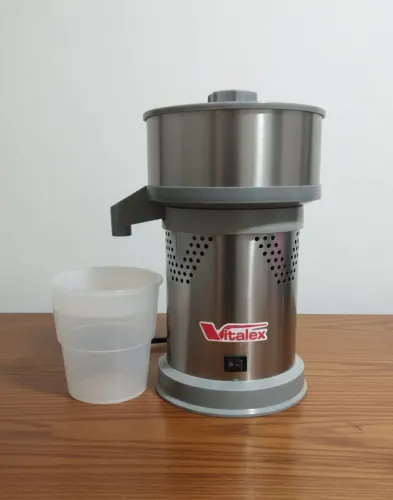 Extrator de suco industrial