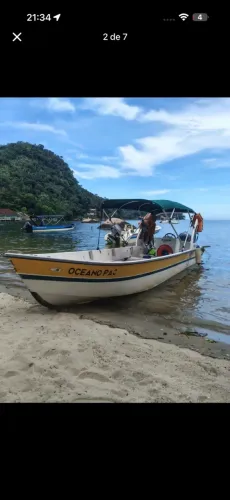 Barco lancha motor de 40 HP yamara