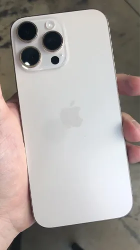 Vendo iPhone 16Promax 256
