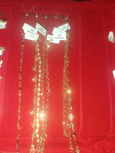 Vende-se semi jóias