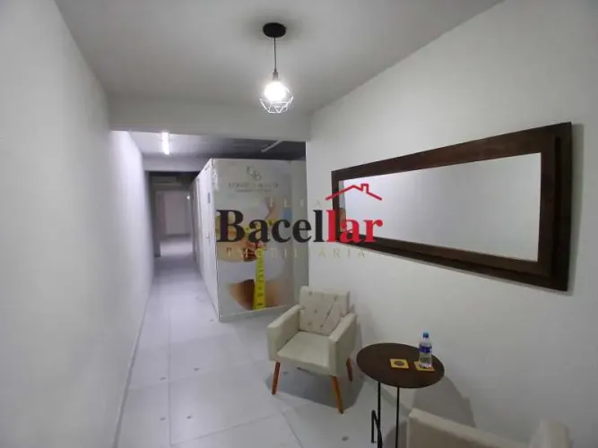 Espaço Comercial Climatizado para Aluguel na Rua Adolfo Bergamini